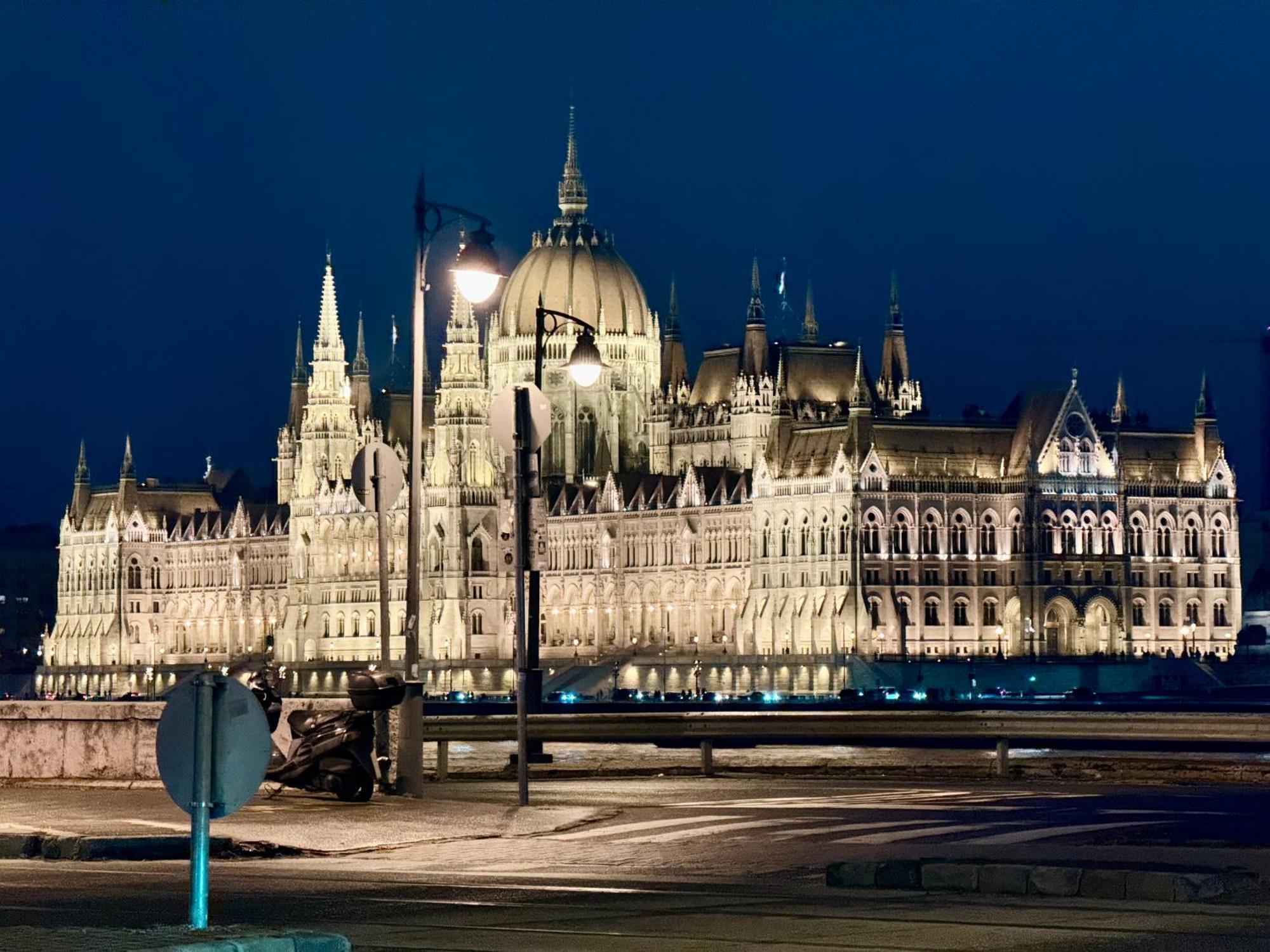 A96 Lejlighed Budapest Eksteriør billede